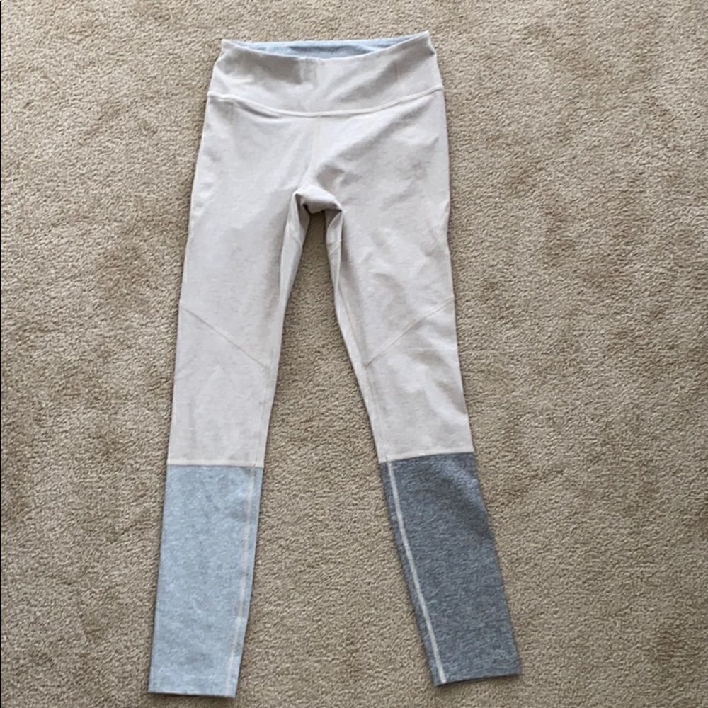 Outdoor voices xs cream legging